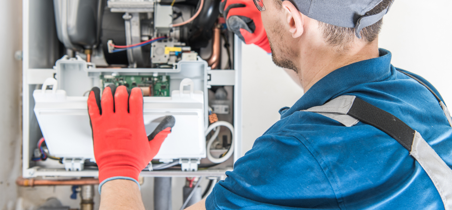 Víz-gáz és központifűtés szerelő